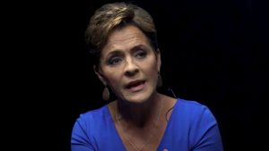 Kari Lake files election challenge in Arizona court